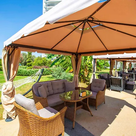 Edelweiss By Holidaykeys Trikomo